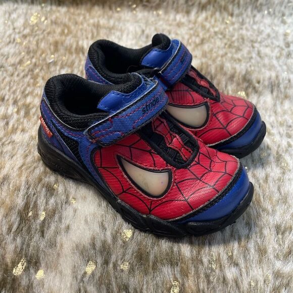 5 for $25🔥Marvel Spider-Man StrideRite Sneaker Boys Size 7.5W - Picture 1 of 9